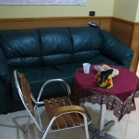 Couette-café Enea 2*