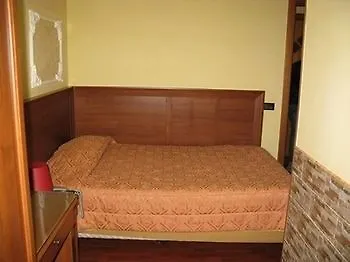 Enea فندق مبيت وإفطار 3*