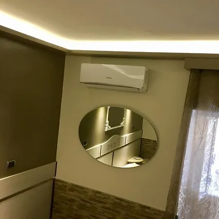 Enea 2* Naples