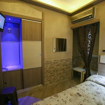 Bed & Breakfast Enea Naples
